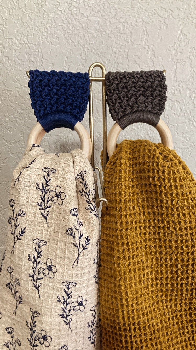 Farmhouse Towel Holder